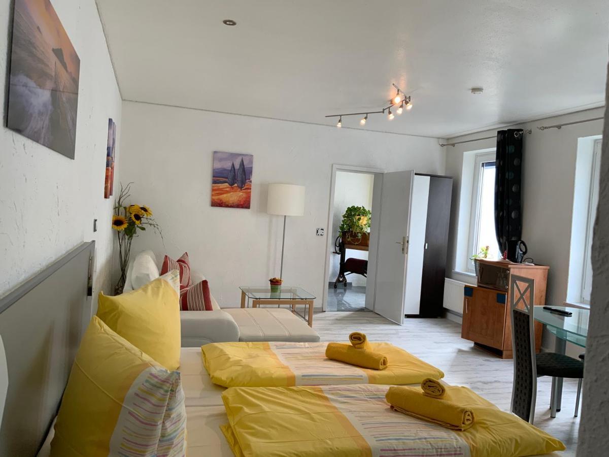 Hotel Am Mueritzhafen Garni Варен Экстерьер фото