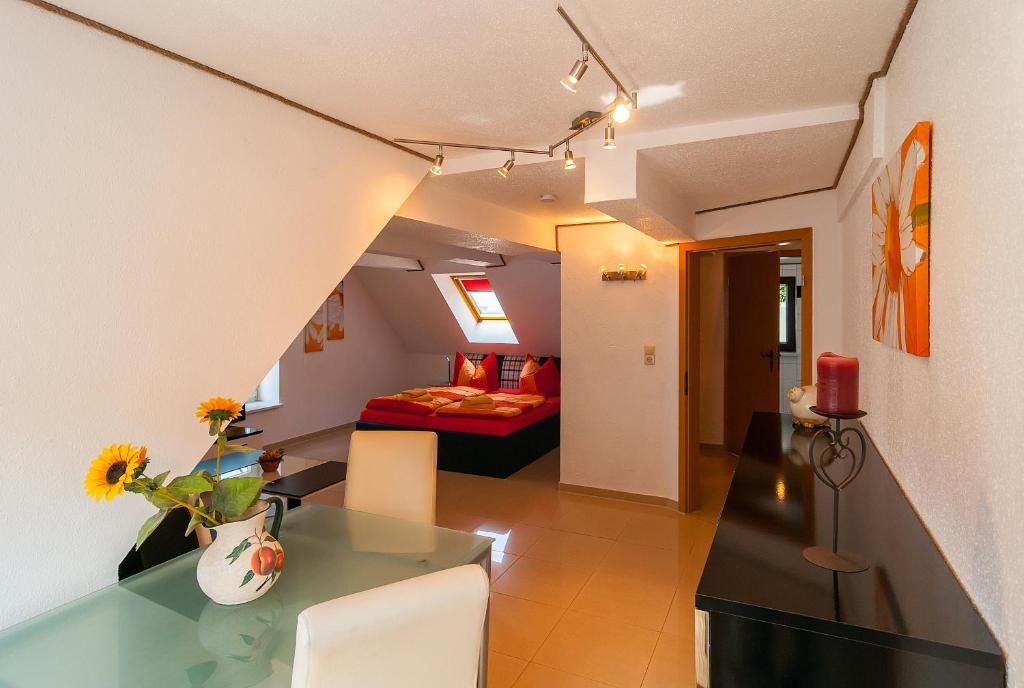 Hotel Am Mueritzhafen Garni Варен Номер фото